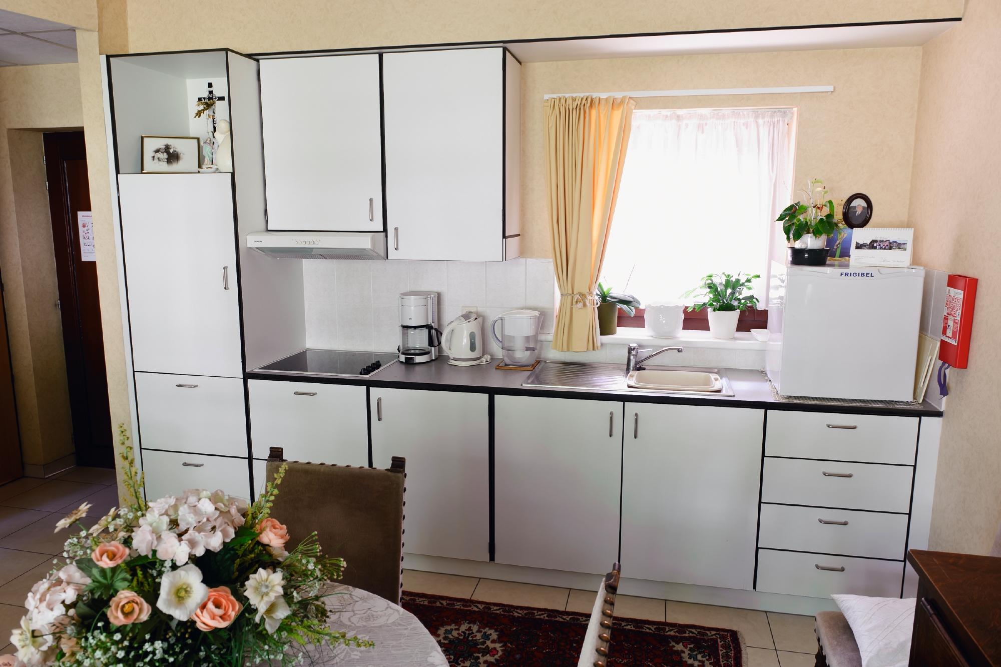 Keuken in assistentiewoningen de Refuge in Gent