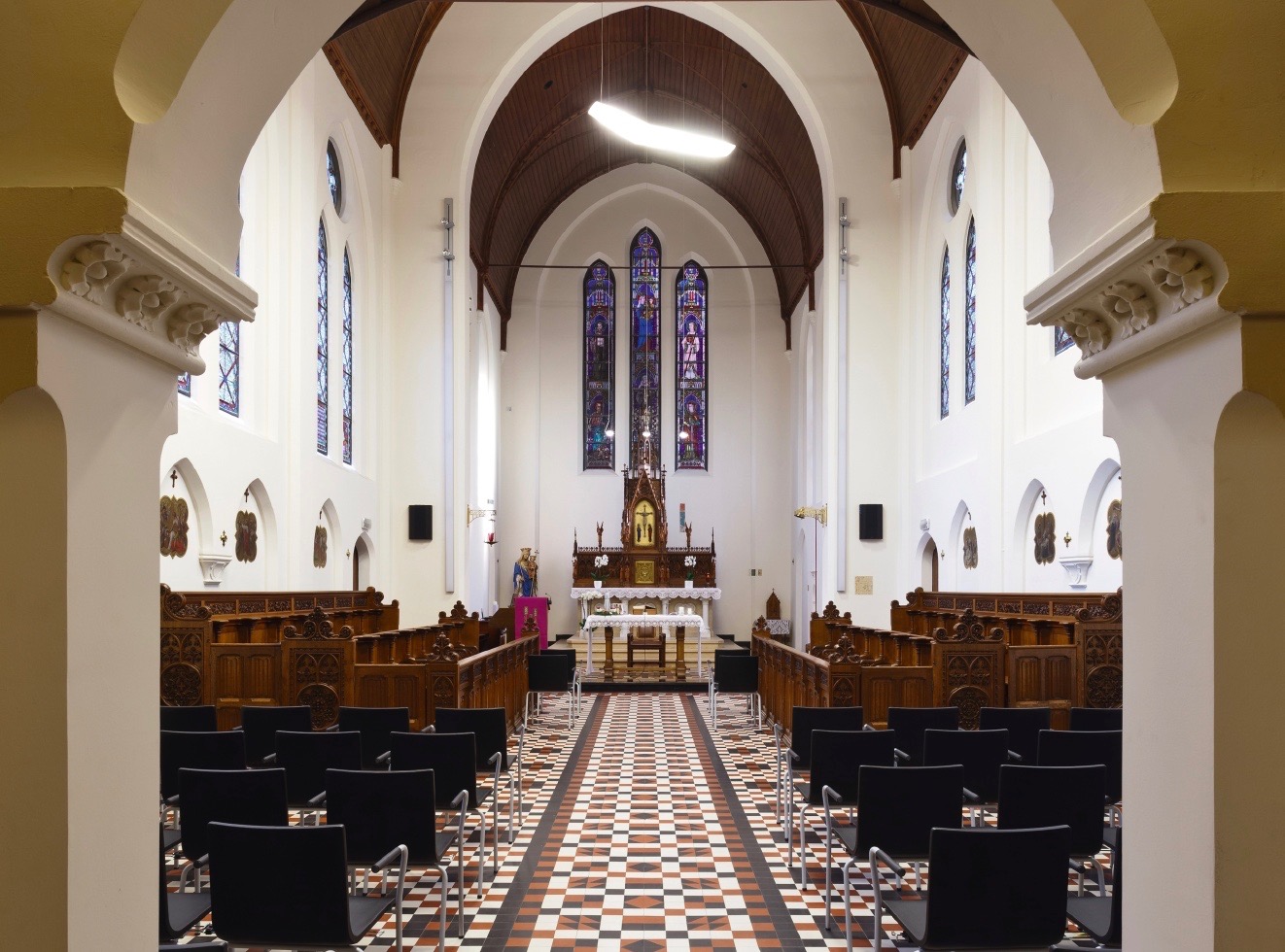 De binnenzijde van de kapel in woonzorgcentrum de Refuge in Gent